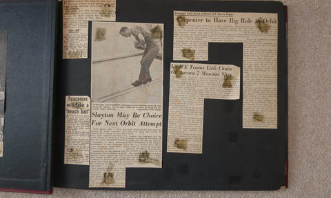 May 1962 — Scott Carpenter, Deke Slayton May 1962 — Scott Carpenter, Deke Slayton